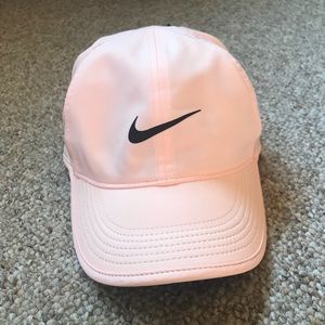 NWT! NIKE dri-fit women’s hat